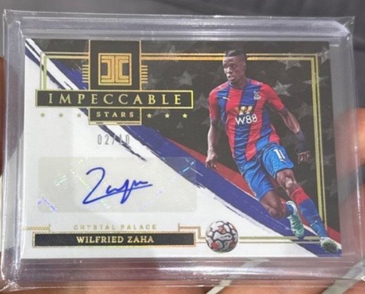 Wilfried Zaha İmzalı Futbol Kartı /10