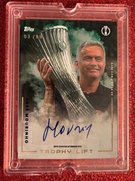 José Mourinho İmzalı 03/99 Topps Futbol Kartı